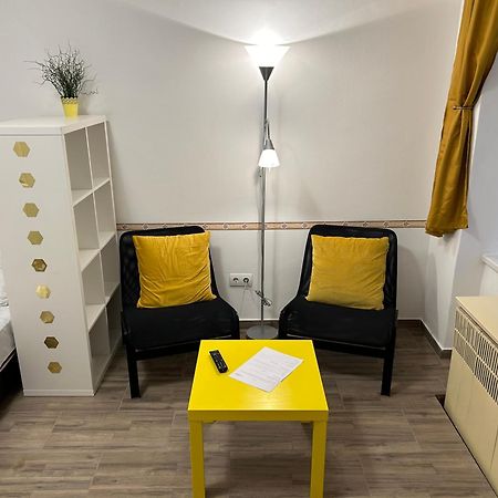 Central Boulevard Apartman Budapest Bagian luar foto